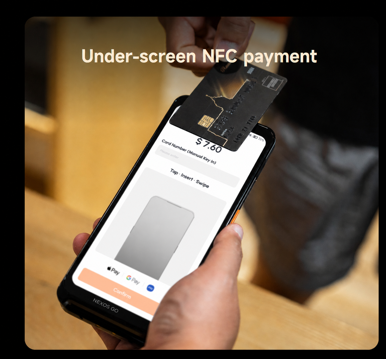 Taking a card payment on NEXOS Go, with the order and the checkout on one screen.